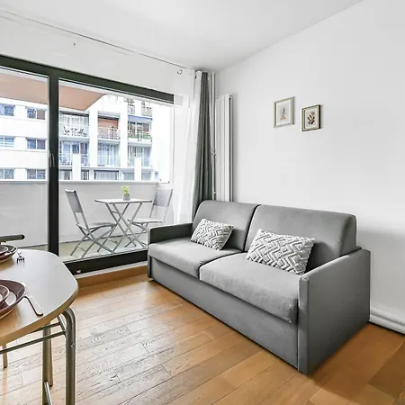 La Felicita - Avec Balcon - Netflix Parigi